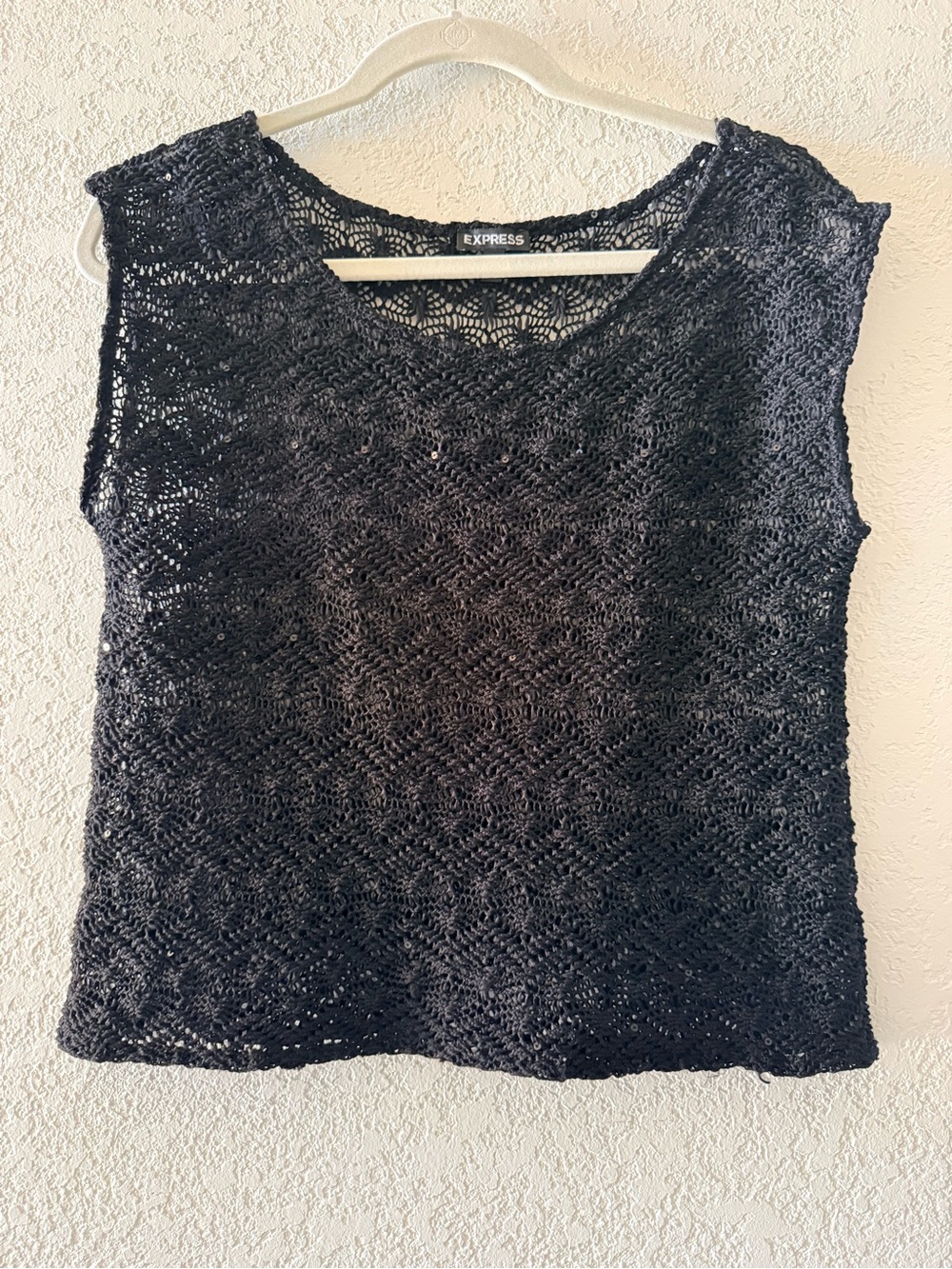 EXPRESS Crochet Lace Black Sleeveless Relax Sequin Round Neckline Womens Sz M